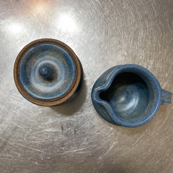 Hand thrown Creamer and Sugar Bowl - Picture 2 of 15